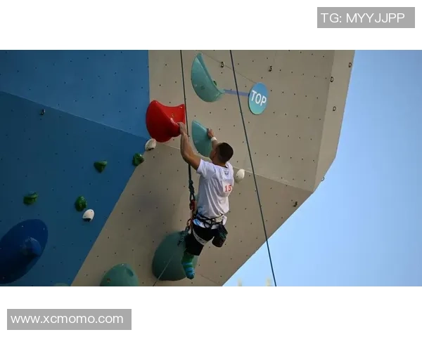 杭州攀岩队荣登全国攀岩意识排行榜第三名引发热议 杭州攀岩队荣登全国攀岩意识排行榜第三名引发热议